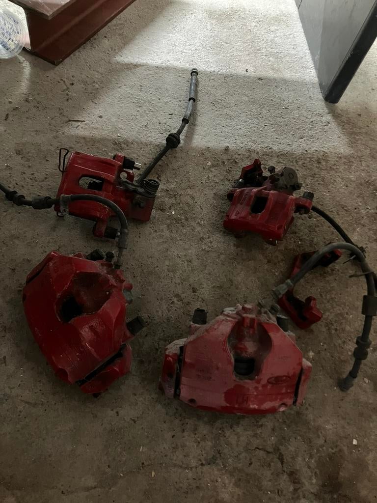 Ford focus st remmen en thermostaat huis 2.0 tdci, Auto-onderdelen, Remmen en Aandrijving, Ophalen, Ford