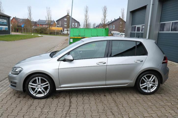 Volkswagen Golf 1.4 TSI 90KW Highline 5D 2014 Grijs, Auto's, Volkswagen, Particulier, Golf, ABS, Airbags, Airconditioning, Bochtverlichting
