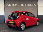 Toyota Aygo 1.0 VVT-i x-play 5 DEURS / CAMERA / MEDIA-BT / A, Voorwielaandrijving, Stof, Gebruikt, 4 stoelen