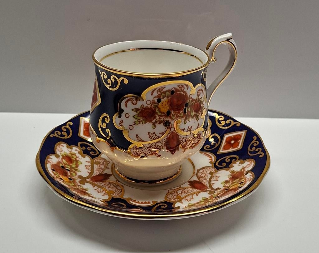 Royal Albert Heirloom Kop en Schotel - Vintage Porselein, Ophalen of Verzenden