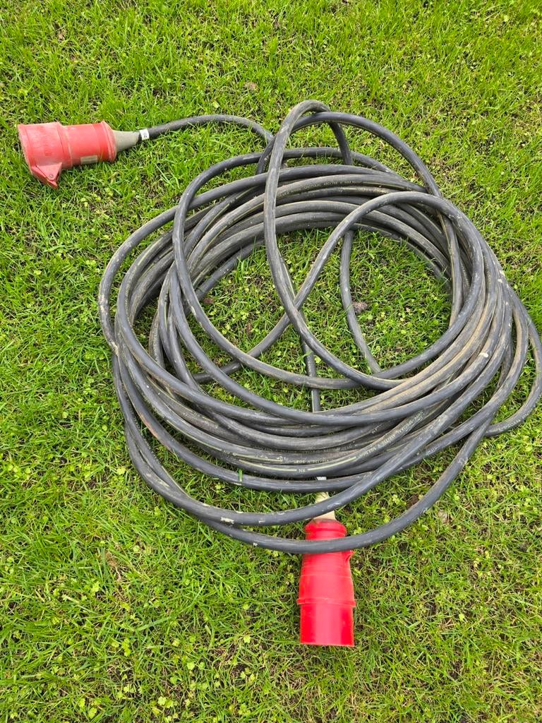 20 meter krachtstroom verlengkabel, Doe-het-zelf en Verbouw, Elektra en Kabels, Ophalen of Verzenden, Zo goed als nieuw, Kabel of Snoer