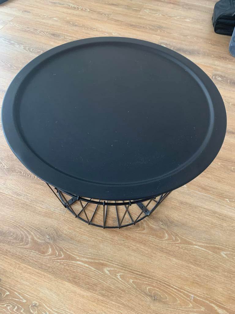 Zwarte ronde bijzettafel, Huis en Inrichting, Tafels | Bijzettafels, Ophalen, Minder dan 45 cm, Minder dan 55 cm, Gebruikt