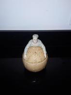 Antieke keramieke tabakspot Matroos op strobaal, Verzenden