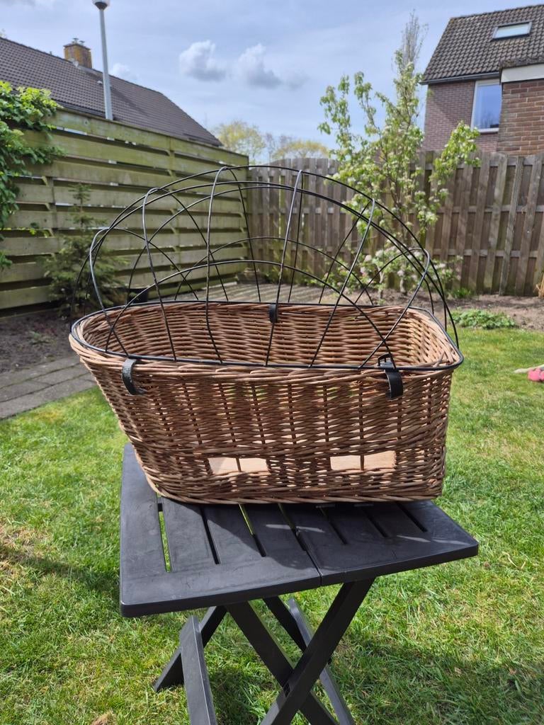 Honden fietsmand voor achterop de fiets, Ophalen, Gebruikt, Overige typen