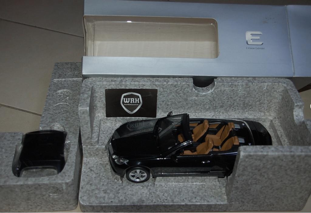 1:18 MERCEDES E KLASSE CABRIO black Kyosho dealer editie WRH, Hobby en Vrije tijd, Modelauto's | 1:18, Verzenden, Zo goed als nieuw