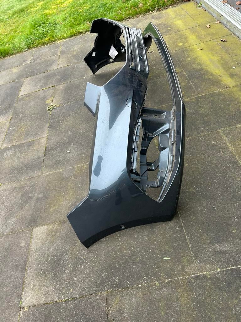 Voorbumper SEAT Leon bj2022, Auto-onderdelen, Carrosserie en Plaatwerk, Ophalen of Verzenden, Seat, Bumper