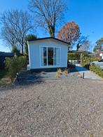 Prachtig Chalet te koop op camping de Midden Veluwe, Caravans en Kamperen, Stacaravans, Tot en met 4