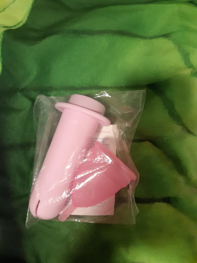 Nieuwe menstruatiecup met applicator, Ophalen of Verzenden