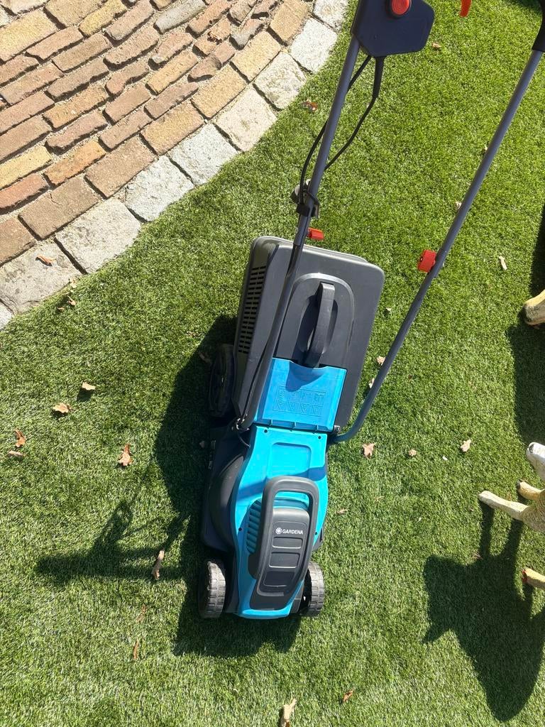 Complete grasverzorging, Ophalen, Cirkelmaaier, Gebruikt, Elektrische grasmaaier