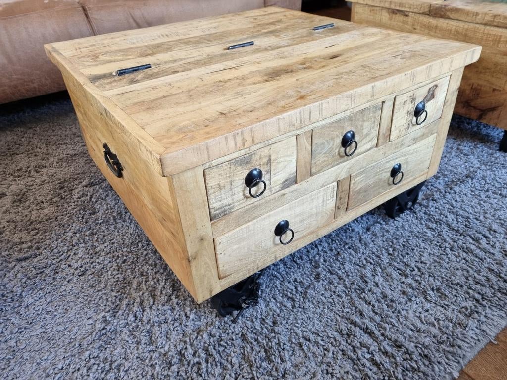 Salontafel mango, Gebruikt, 50 tot 100 cm, Vierkant, 50 tot 100 cm