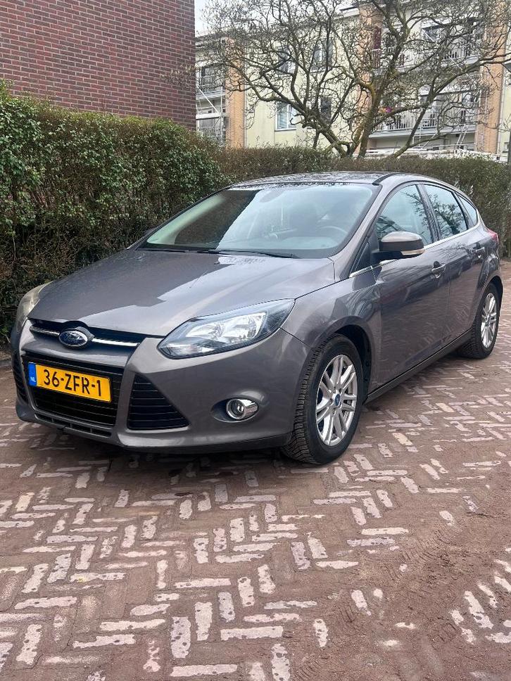 Ford Focus 1.0 Ecoboost 92KW 5D 2012 Bruin, Auto's, Ford, Particulier, Focus, ABS, Adaptieve lichten, Airbags, Airconditioning