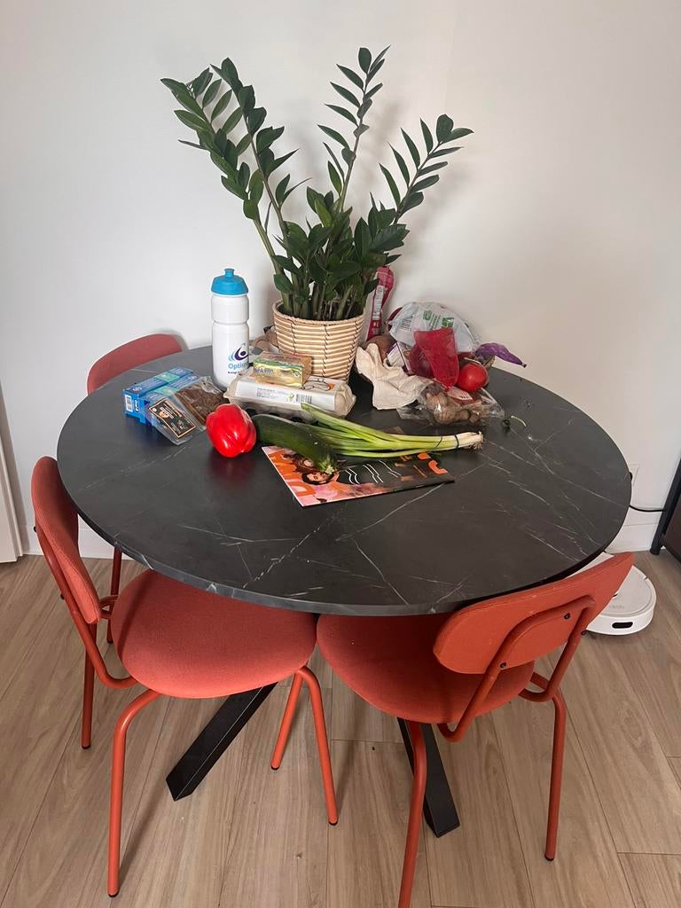 Dining Table, Ophalen, Zo goed als nieuw, 50 tot 100 cm, Minder dan 100 cm