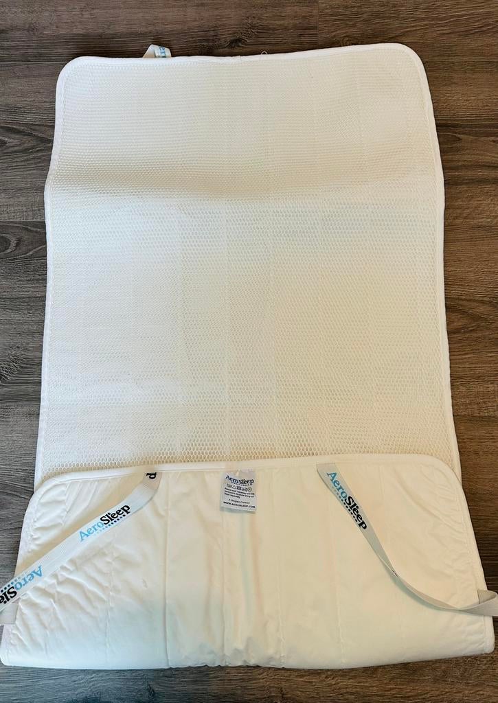 Aerosleep matrasdek + 2 hoeslakens 60x1.20, Kinderen en Baby's, Kinderkamer | Beddengoed, Jongetje of Meisje, Wit, Overige typen