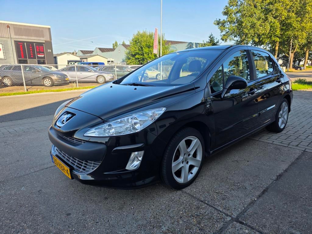 Peugeot 308 1.6 THP XT, Voorwielaandrijving, Stof, Gebruikt, 1302 kg