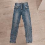 Spijkerbroek draagmaat S 170 176 hoge taille, Ophalen of Verzenden