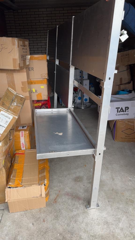 Schappen inrichting Sprinter, Ophalen, Zo goed als nieuw