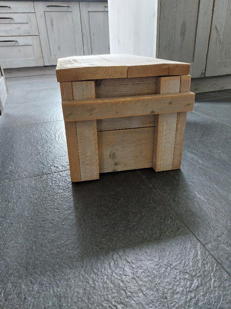 houten kist, Huis en Inrichting, Woonaccessoires | Kisten, Ophalen, Minder dan 50 cm, 50 tot 100 cm, Zo goed als nieuw