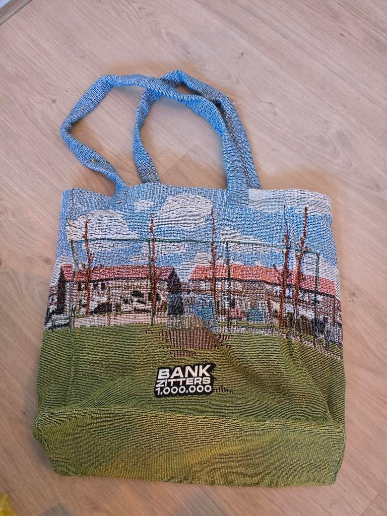 Bankzitters Milli Mystery Box Tote Bag, Sieraden, Tassen en Uiterlijk, Ophalen of Verzenden, Zo goed als nieuw, Overige kleuren