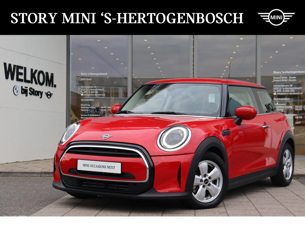 MINI Hatchback Classic Automaat / Sportstoelen / LED / Cruis, Auto's, Mini, Gebruikt, 4 stoelen, Leder en Stof, Bedrijf