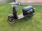 AGM new flash, Fietsen en Brommers, Snorfietsen en Snorscooters, Ophalen, Gebruikt, Benzine, Overige merken