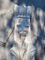 65 cm hoge betonnen console, Ophalen, Heikant 21 Kaatsheuvel, Belle Vieille Brocante, Zo goed als nieuw