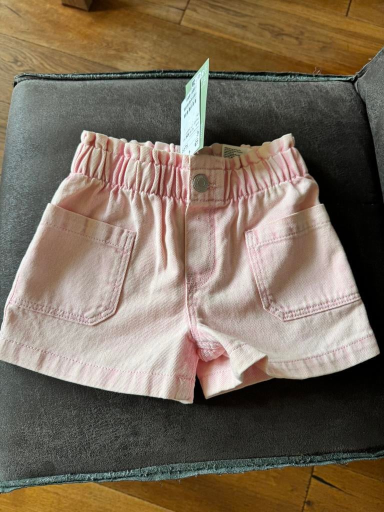 Nieuwe rose korte meisjes broek 104, Ophalen of Verzenden, Nieuw
