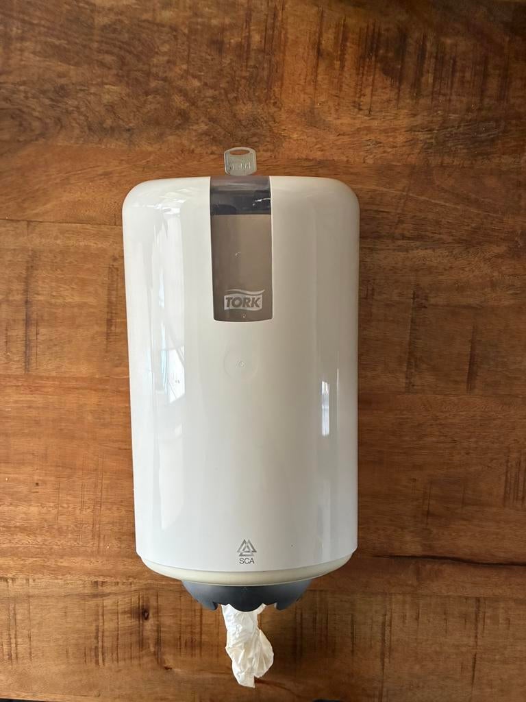 Tork rolhouder / dispenser, Overige typen, Ophalen, Gebruikt