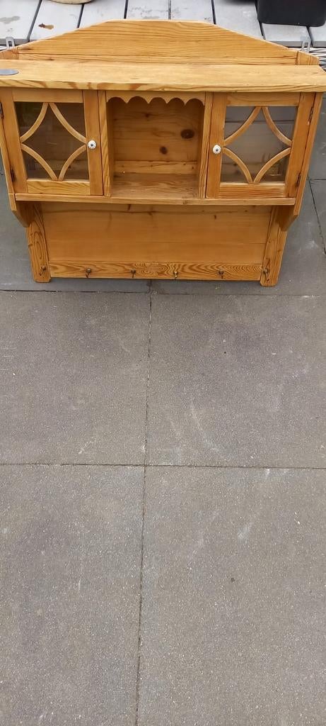 Oud grenen kastje, Antiek en Kunst, Antiek | Meubels | Kasten, Ophalen of Verzenden