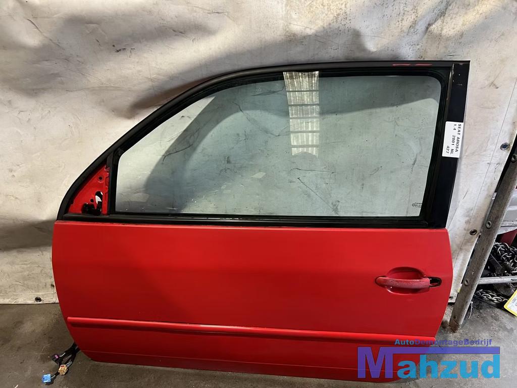 SEAT AROSA Lupo rood links deur portier 1997-2004, Gebruikt, Deur, Autovia A-2, Km 585 585
08760  Martorell, ES, Ophalen of Verzenden