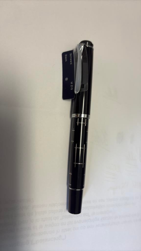 Pelikan M215 “Orthogons” vulpen M, Ophalen of Verzenden, Zo goed als nieuw, Vulpen, Overige merken