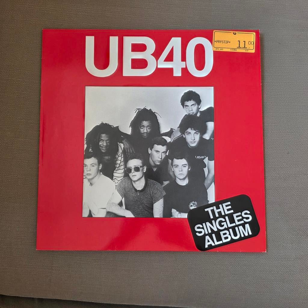 UB40 - The Singles Album LP Vinyl, Ophalen, Gebruikt