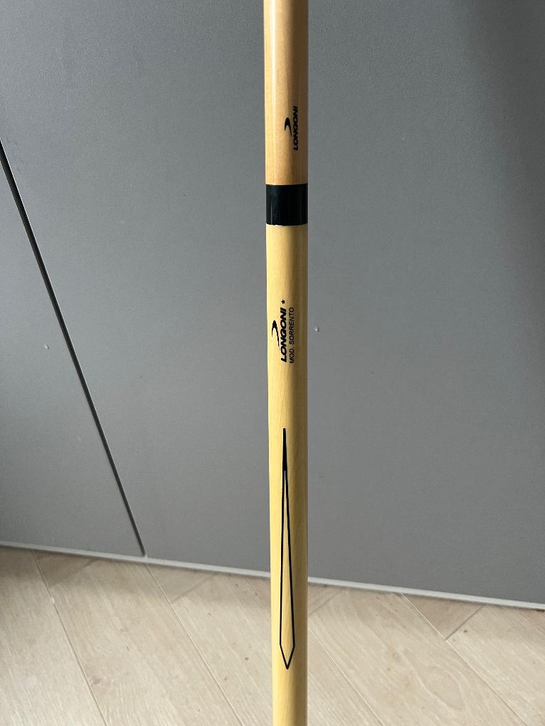 Biljard keu Libre/driebanden, Sport en Fitness, Biljarten en Poolen, Ophalen, Gebruikt, Keu of Ballen