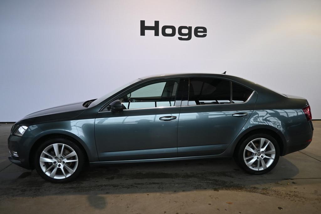 Skoda Octavia 1.0 TSI Greentech Style Business Automaat Navi, Stof, Gebruikt, Met garantie (alle), 116 pk