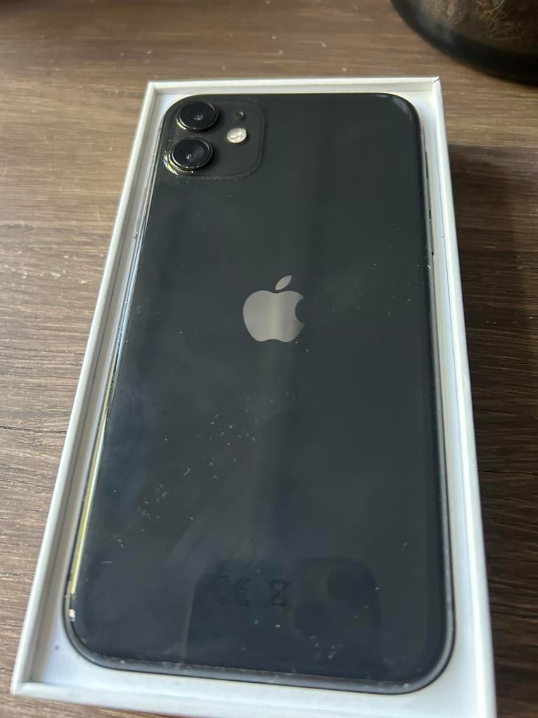 Iphone 11, Telecommunicatie, Mobiele telefoons | Apple iPhone, Gebruikt, Zwart, 78 %, 64 GB
