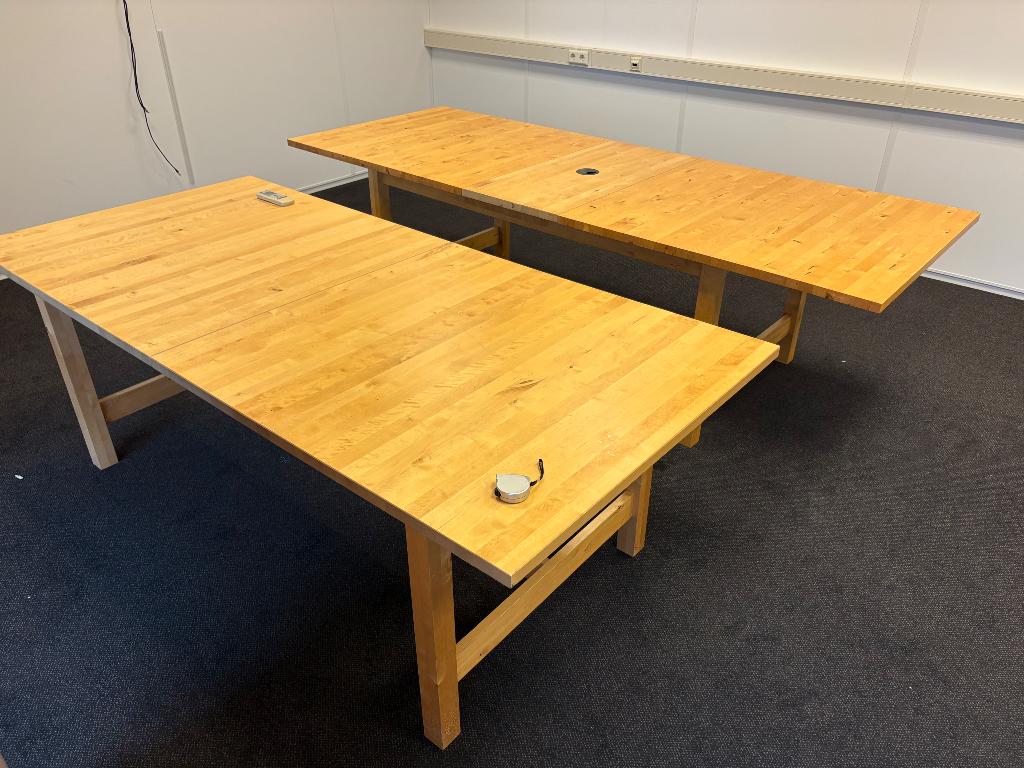 2x een grenen tafel, Ophalen