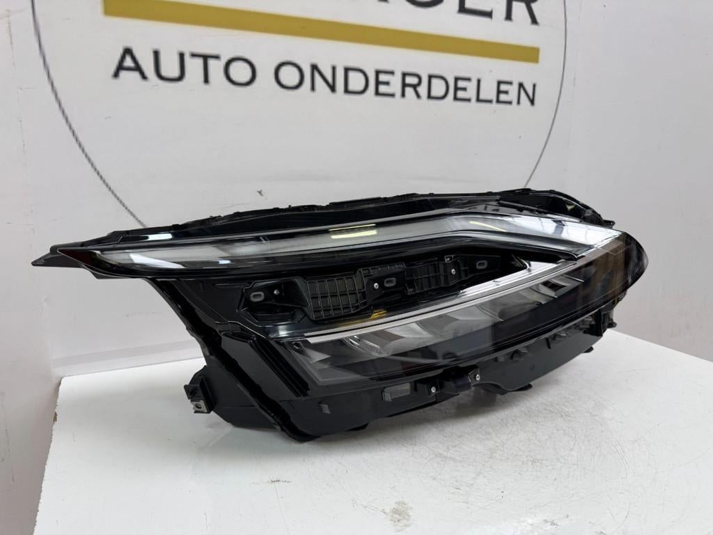 NISSAN QASHQAI J12 ADAPTIVE KOPLAMP RECHTS NIEUW 100-8D02J, Nissan Motor Co., Ltd., Takashima 1-chome 1-1
220-8686  Yokohama, Nieuw