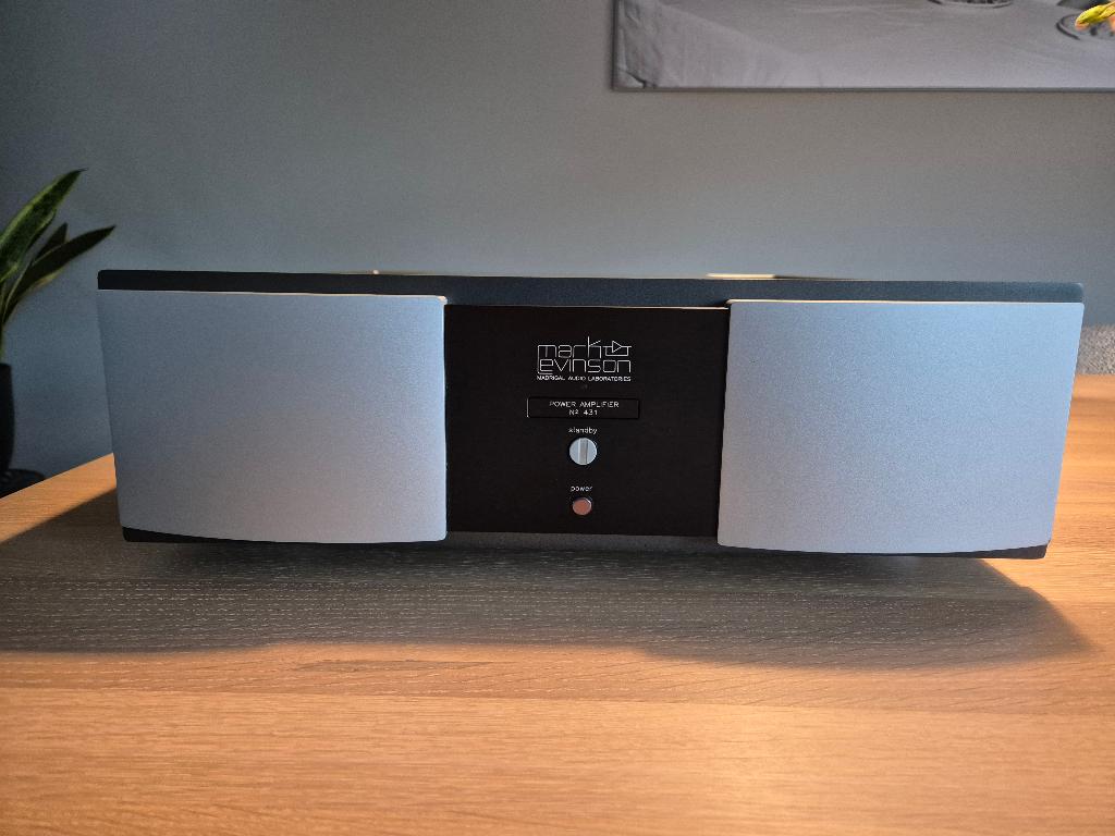 Mark Levinson No. 431 eindversterker, Gebruikt, 120 watt of meer, Stereo, Ophalen