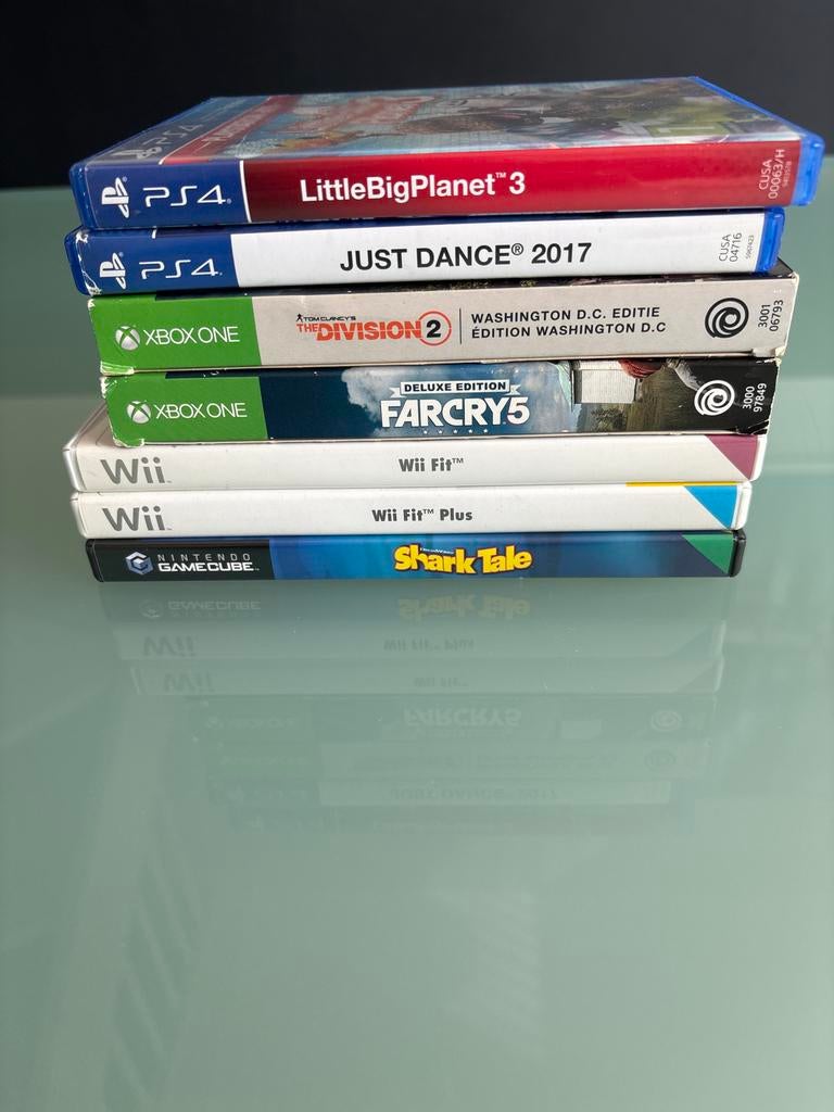 Grote spellenbundel: PS4, Xbox One, Wii en GameCube games, Ophalen, Gebruikt, Vanaf 18 jaar, Overige genres