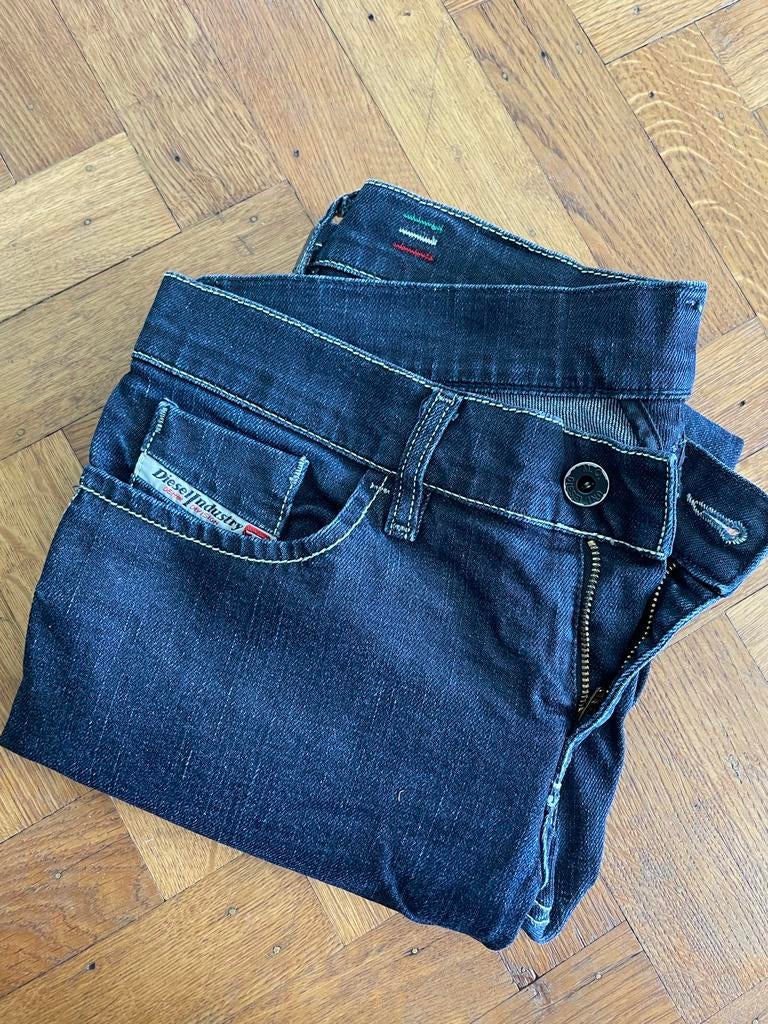 Diesel Industry Liv jeans W29 L30 - spijkerbroek, Kleding | Dames, Ophalen of Verzenden, Zo goed als nieuw, Blauw, W28 - W29 (confectie 36)
