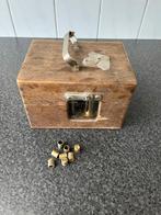 Vintage Jundes 1042 duivenklok zonder sleutel ., Dieren en Toebehoren, Geslacht onbekend, Overige soorten