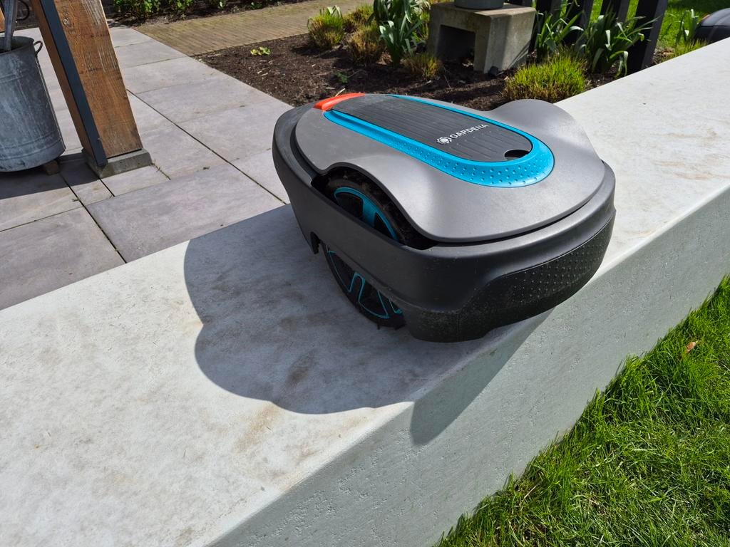 Gardena Robotmaaier - Zo goed als nieuw, Ophalen, Zo goed als nieuw, Bestuurbaar via app