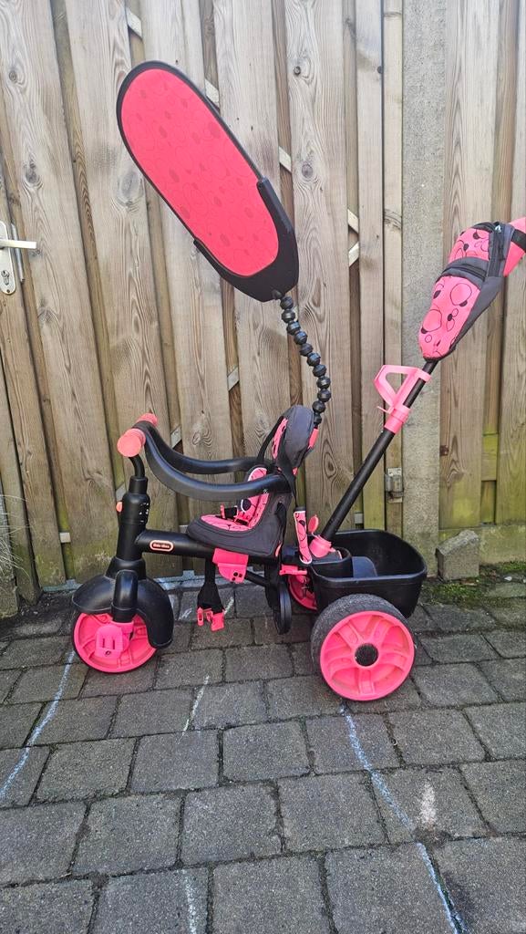 Roze kinder driewieler met duwstang en zonneklep, Kinderen en Baby's, Ophalen