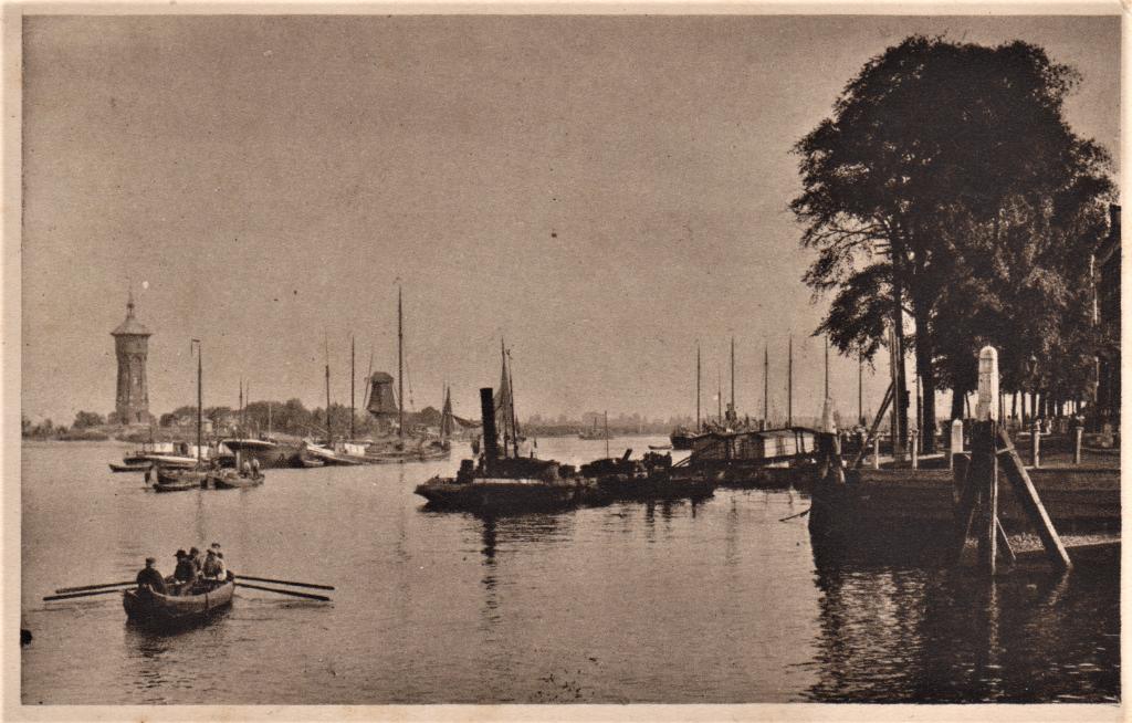 Dordrecht - Riviergezicht, Verzenden, 1920 tot 1940, Ongelopen, Zuid-Holland