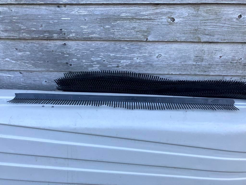Vogelwering voor onder dakpannen 23 meter, Doe-het-zelf en Verbouw, Kunststof, Zwart, Overige typen, Nieuw