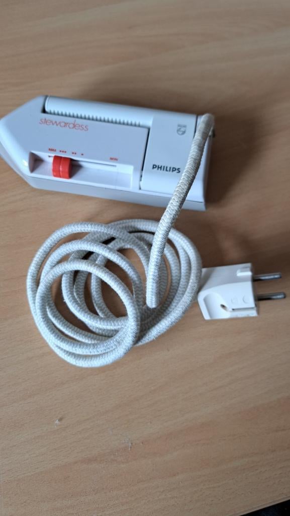 Philips Stewardess Reisstrijkijzer HD 1165/1166/1167, Witgoed en Apparatuur, Strijkijzers en Strijkplanken, Ophalen, Gebruikt