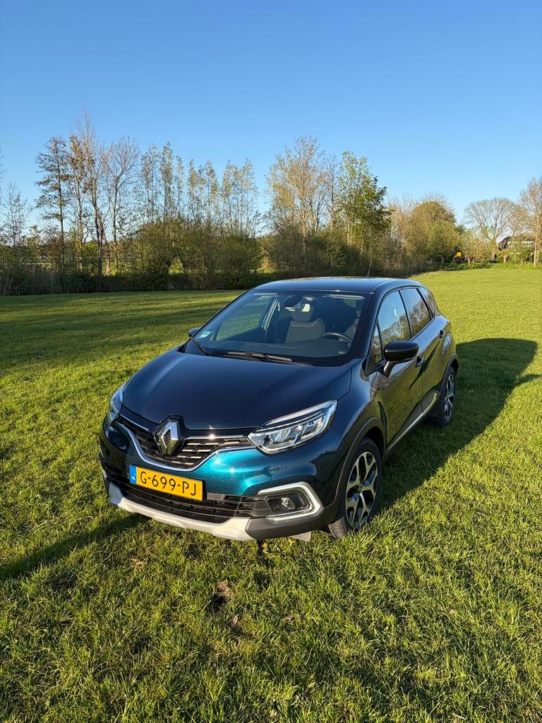 Renault Captur TCe 90pk S&S 2019 Blauw, Auto's, Voorwielaandrijving, 898 cc, Blauw, 620 kg