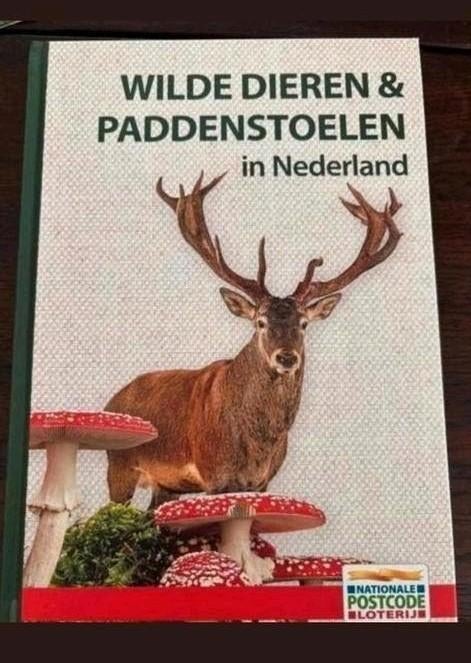 Wilde dieren & paddestoelen in Nederland., Boeken, Natuur, Ophalen of Verzenden, Nieuw, Natuur algemeen