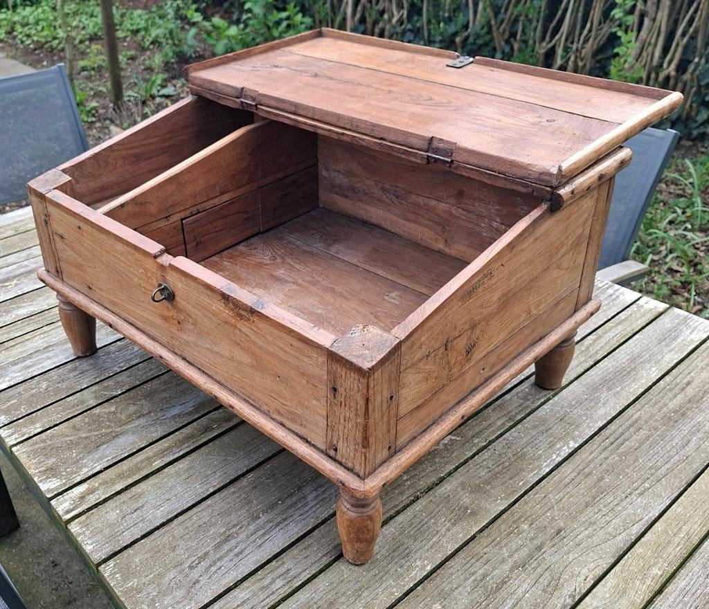 Schrijftafel antiek. Eikenhout., Antiek en Kunst, Antiek | Meubels | Tafels, Ophalen