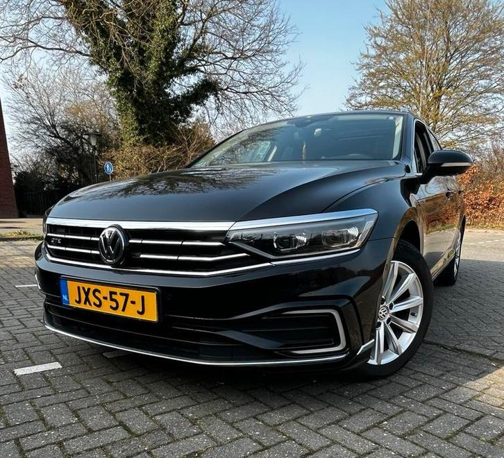 Volkswagen Passat 1.4 TSI Phev 218pk 6-DSG 2019 Zwart, Zwart, 1600 kg, Geïmporteerd, Passat