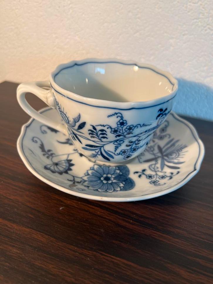 Vintage Blue Danube Kop & Schotel (Vroege Serie), Antiek en Kunst, Antiek | Porselein, Ophalen of Verzenden